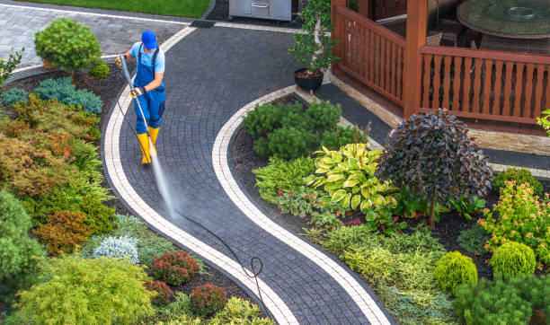 Why Choose Our Certified Pressure Washing Experts for Your Project Needs in Lakewood Clu, MI?